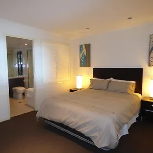 https://marina-view-apartment.queenslandhotels.net